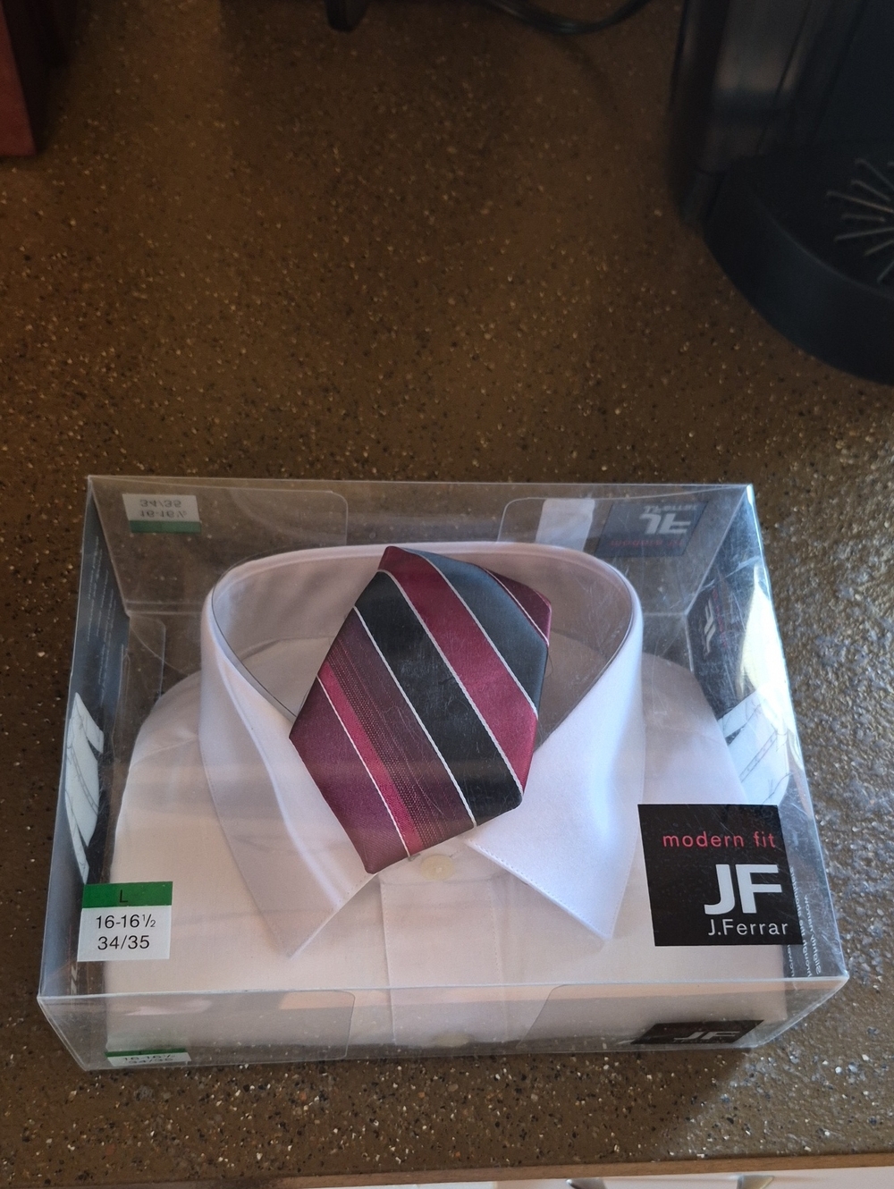 jf j.ferrar White Dress Shirt with Burgundy and Black Striped Tie